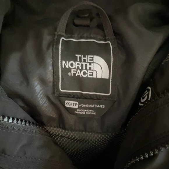 North Face shell - Picture 2 of 5
